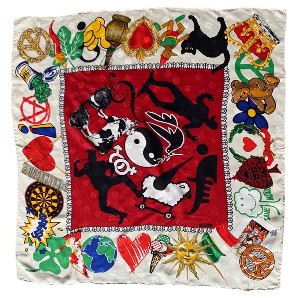 Vintage 90’s Moschino ITALIAN LOGO ICONS ♥️ Scarf!